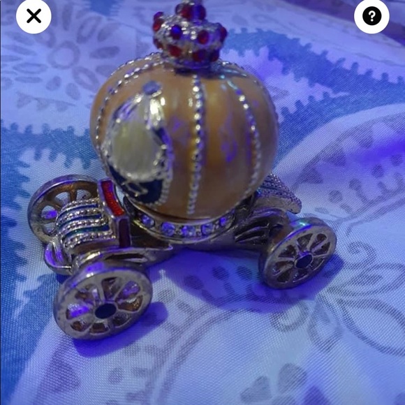 Meet your Posher, Bethany - Picture 1 of 1